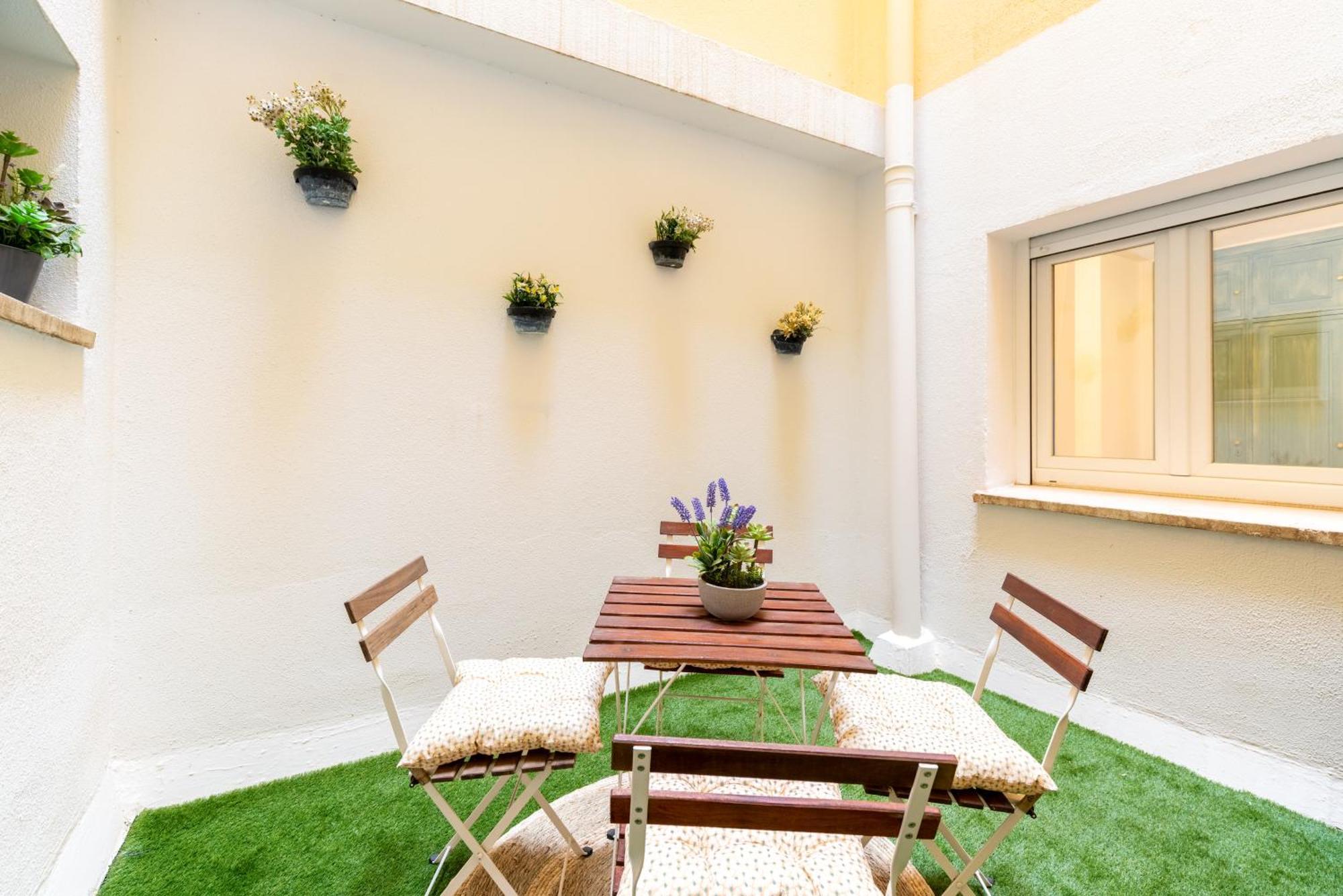 Abreu16 Apartment เซบีญา ภายนอก รูปภาพ